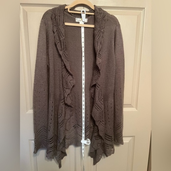 Decree Brown Ruffled Cardigan - Picture 6 of 9